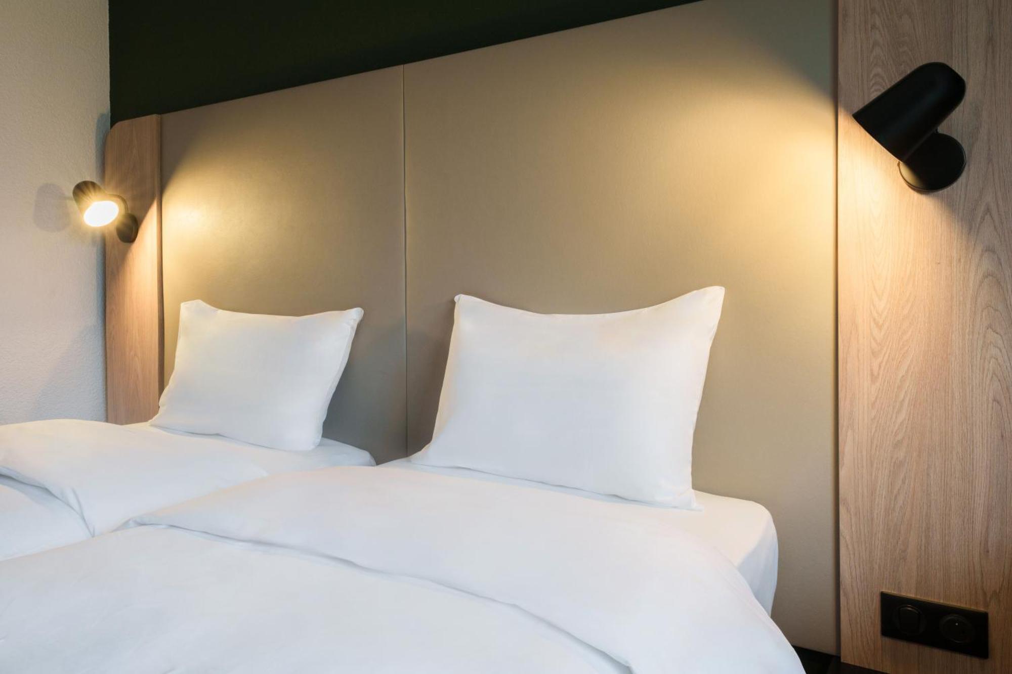 Hotel Campanile Nature - Toulouse Nord 3*